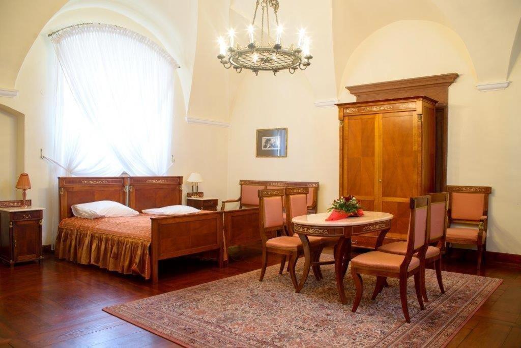 Zamek W Baranowie Sandomierskim Baranów Sandomierski Exterior foto
